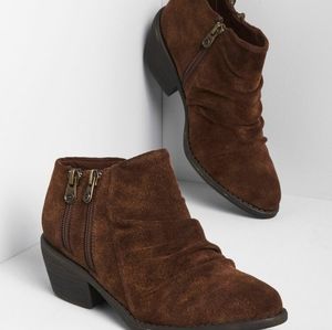 Modcloth brown low heel boot
